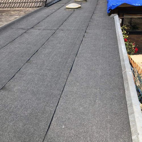 Dakreparatie in Buitenpost